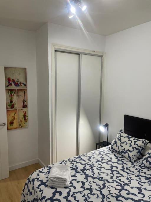 Plaza Rio B Apartment Madrid Exterior photo